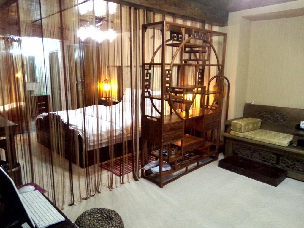 Yi Liu Hostel Licsiang Szoba fotó